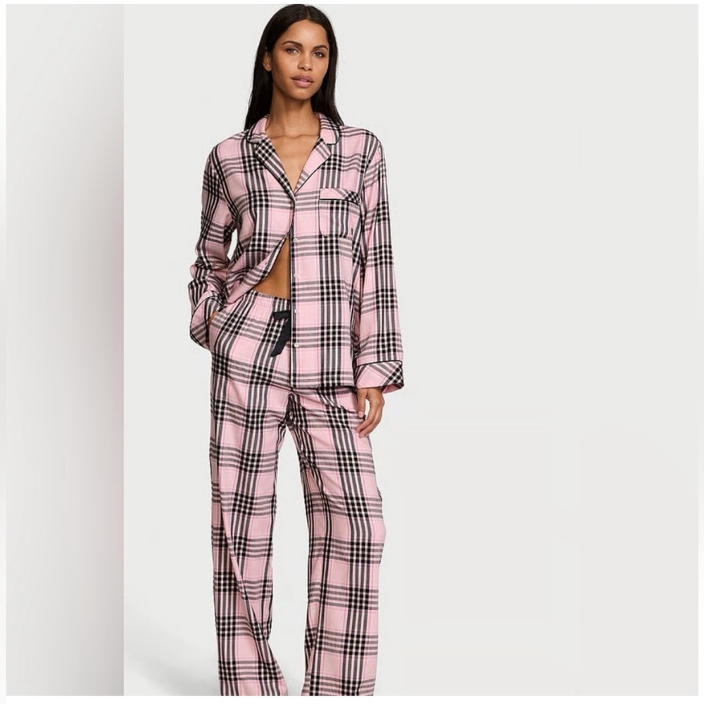 Victoria's Secret Flannel Long 
Pajama Set Pretty Blossom Pink Plaid M NWT
